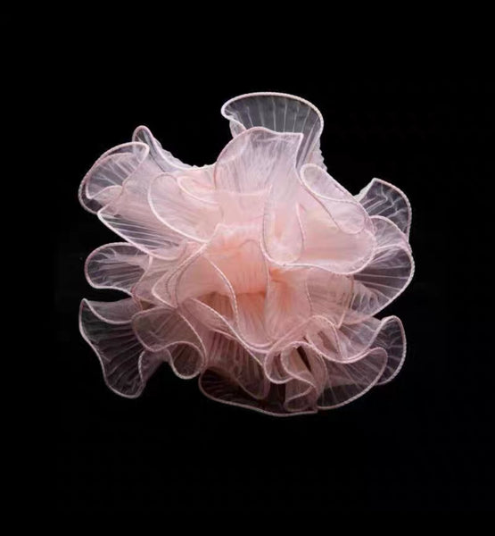 Mesh Wave Organza Wrapping