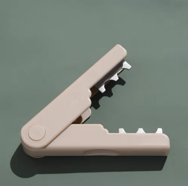 Leaf Thorn Stripper