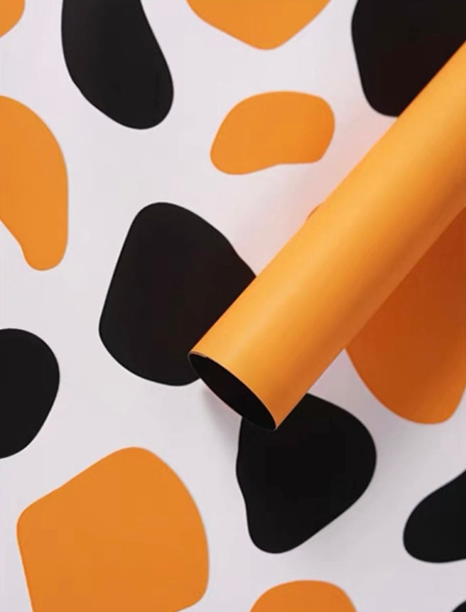 Waterproof Pattern Paper Giraffe Pattern Waterproof Wrapping Paper – theflowerroomsupply